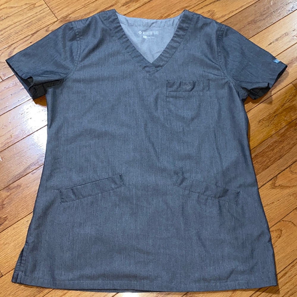 Scrub Top